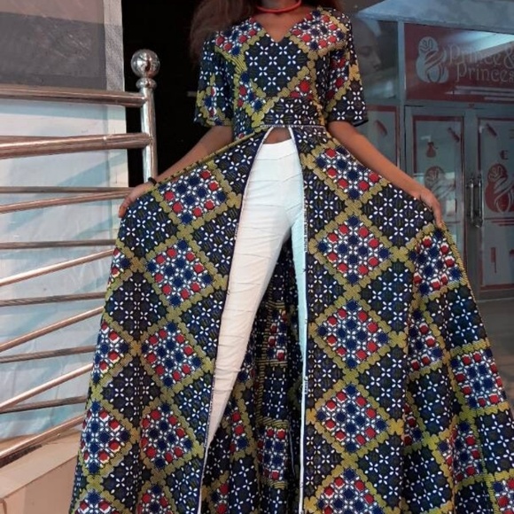 Dresses & Skirts - Dress